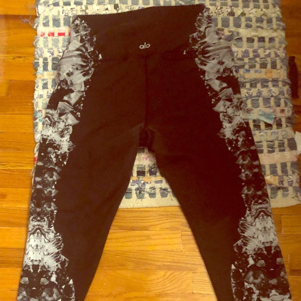 ALO Yoga High Waist Cropped Leggings